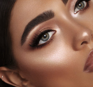 BEAMING LIGHT LOOSE HIGHLIGHTER - AMPED
